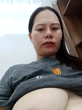 Snapshot of Baby-ladyass20 chatting on June 5, 2026, 1:45 am Baby-ladyass20 online show from June 5, 2026, 1:45 am