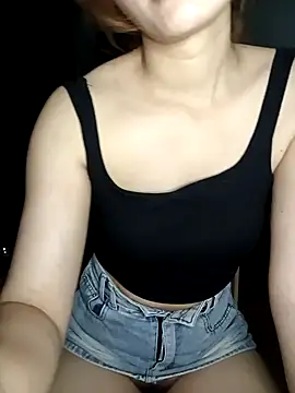 Girl20sexy online show from April 16, 2026, 9:39 pm