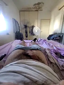 Snapshot of venon2323 chatting on September 22, 2025, 2:08 pm venon2323 online show from September 22, 2025, 2:08 pm