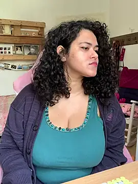 Curvydesifromgermany online show from April 10, 2026, 11:15 am