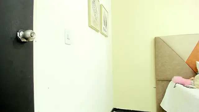 Snapshot of JennaCollins149 chatting on January 28, 2025, 8:26 pm JennaCollins149 online show from January 28, 2025, 8:26 pm