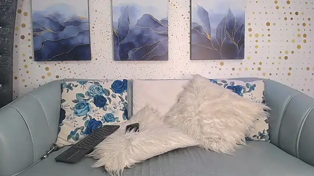 Steev Novoa online show from December 13, 2024, 3:38 am