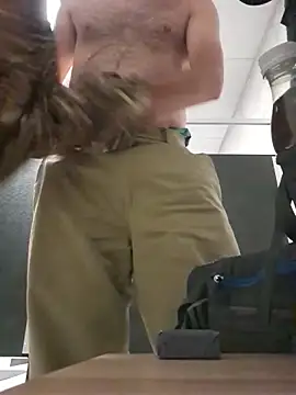 bigdickdaddy2184 online show from February 20, 2026, 12:05 pm