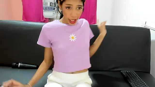 Snapshot of TOOKIOG chatting on December 29, 2024, 9:30 pm TOOKIOG online show from December 29, 2024, 9:30 pm