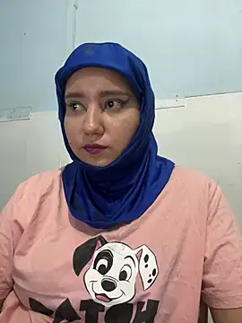 Snapshot of hannahayat chatting on July 2, 2026, 3:29 pm hannahayat online show from July 2, 2026, 3:29 pm