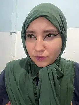 Snapshot of hannahayat chatting on July 10, 2026, 8:22 pm hannahayat online show from July 10, 2026, 8:22 pm