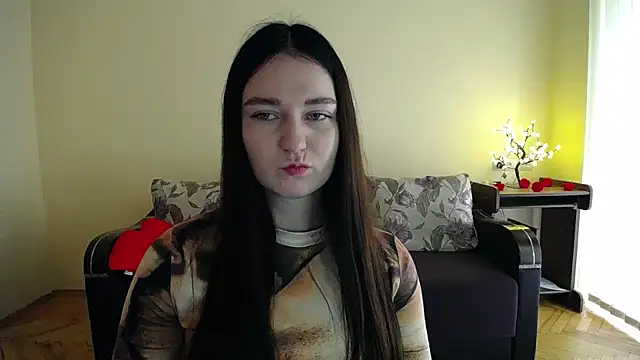 Snapshot of Pretty_shy chatting on May 13, 2026, 8:55 am Pretty shy online show from May 13, 2026, 8:55 am