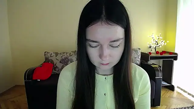 Snapshot of Pretty_shy chatting on May 21, 2026, 8:43 am Pretty shy online show from May 21, 2026, 8:43 am