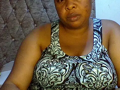 Snapshot of zoey10 chatting on June 25, 2026, 6:45 pm zoey10 online show from June 25, 2026, 6:45 pm