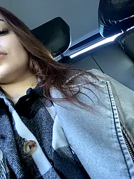 AnaWest online show from September 12, 2025, 5:40 am