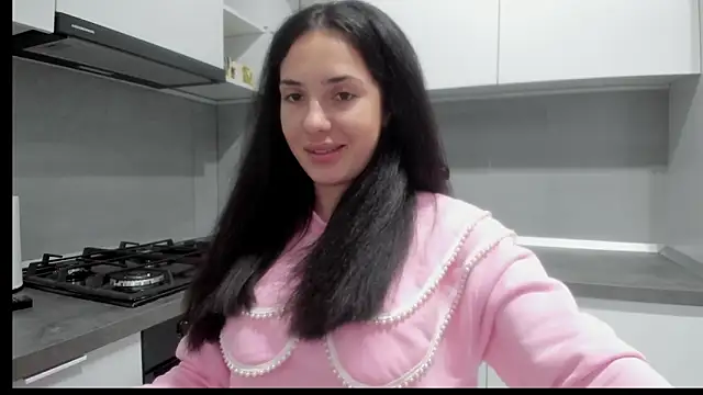 Emmapmg online show from November 25, 2025, 1:55 pm