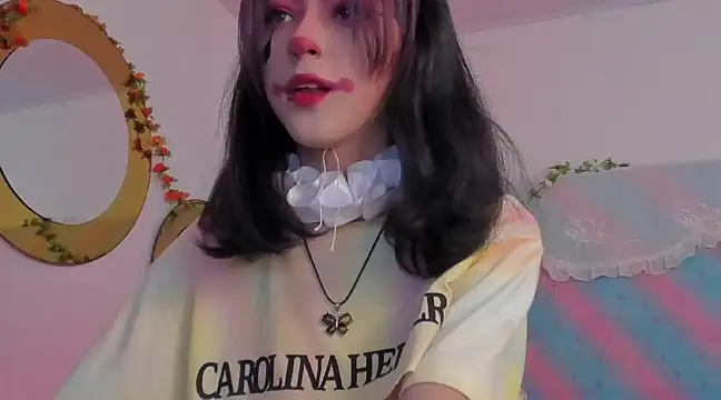 Snapshot of BonnieCute_ chatting on January 14, 2025, 12:45 pm BonnieCute online show from January 14, 2025, 12:45 pm