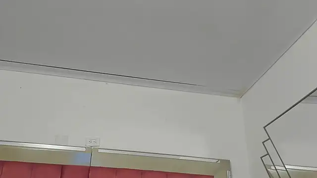 Snapshot of BonnieCute_ chatting on March 14, 2025, 11:34 am BonnieCute online show from March 14, 2025, 11:34 am