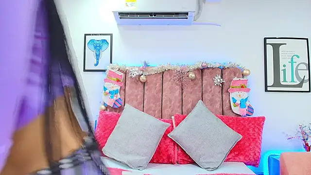 KathyShine online show from December 7, 2024, 11:51 am