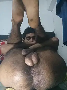 MaximoSualteza777 online show from February 21, 2026, 1:06 am