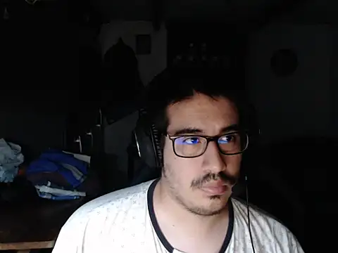 Snapshot of thealfawolf01 chatting on December 29, 2024, 3:00 am thealfawolf01 online show from December 29, 2024, 3:00 am