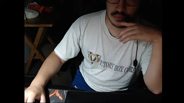 Snapshot of thealfawolf01 chatting on January 2, 2025, 8:28 am thealfawolf01 online show from January 2, 2025, 8:28 am