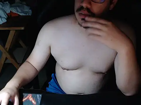 Snapshot of thealfawolf01 chatting on January 3, 2025, 1:38 am thealfawolf01 online show from January 3, 2025, 1:38 am