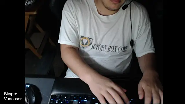 Snapshot of thealfawolf01 chatting on February 9, 2025, 5:40 am thealfawolf01 online show from February 9, 2025, 5:40 am