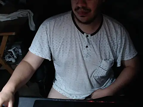 Snapshot of thealfawolf01 chatting on October 28, 2025, 12:41 pm thealfawolf01 online show from October 28, 2025, 12:41 pm