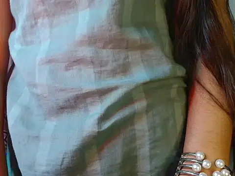 Snapshot of Unlucky-flowers chatting on January 15, 2025, 1:09 pm Unlucky-flowers online show from January 15, 2025, 1:09 pm