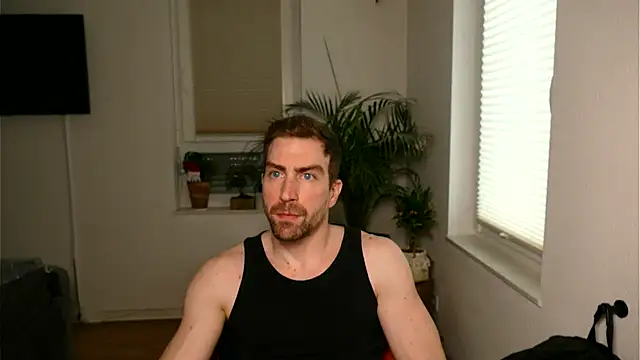 Snapshot of Rac-Coon chatting on January 5, 2025, 3:02 pm Rac-Coon online show from January 5, 2025, 3:02 pm