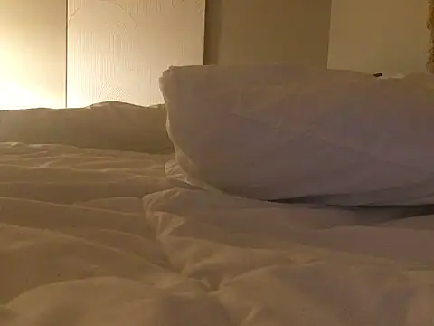 loveofbea online show from December 12, 2024, 12:44 pm