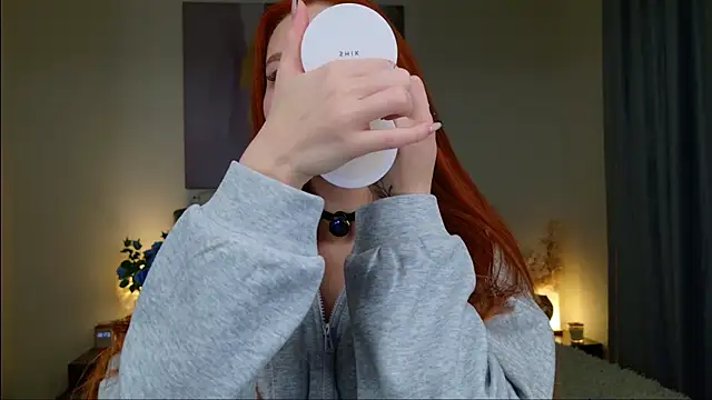 JudyWalkerr online show from November 23, 2025, 2:33 am