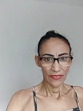 Snapshot of BarbaraMature chatting on July 10, 2026, 3:25 pm BarbaraMature online show from July 10, 2026, 3:25 pm