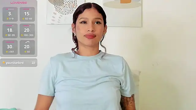 Snapshot of SeleneClark chatting on June 20, 2026, 10:34 pm SeleneClark online show from June 20, 2026, 10:34 pm