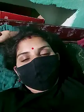 Snapshot of Hotsarina chatting on January 24, 2025, 10:19 pm Hotsarina online show from January 24, 2025, 10:19 pm