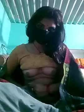 Snapshot of Hotsarina chatting on January 27, 2025, 12:54 am Hotsarina online show from January 27, 2025, 12:54 am