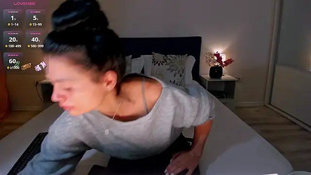 Snapshot of devilish_angel chatting on January 8, 2026, 5:43 am devilish angel online show from January 8, 2026, 5:43 am