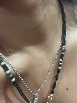 hottiess69 online show from February 23, 2025, 3:13 am