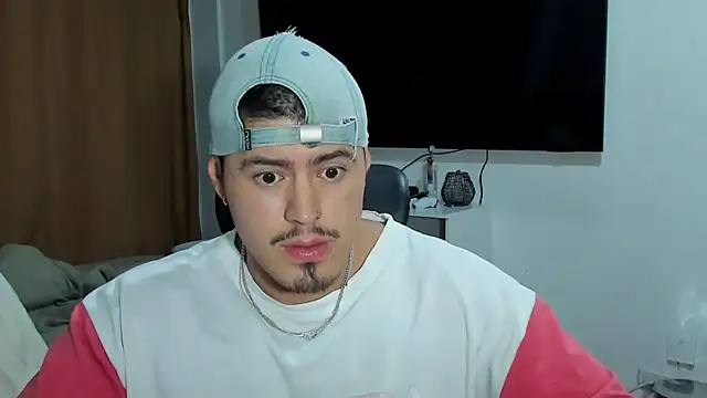 Snapshot of Baltazar_Dupont chatting on March 23, 2026, 7:56 am Baltazar Dupont online show from March 23, 2026, 7:56 am