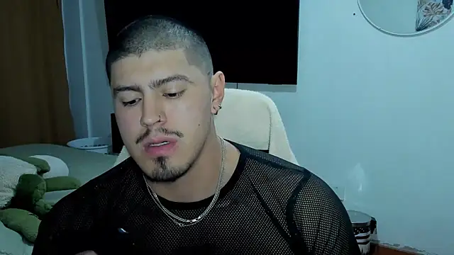 Snapshot of Baltazar_Dupont chatting on April 1, 2026, 4:02 am Baltazar Dupont online show from April 1, 2026, 4:02 am