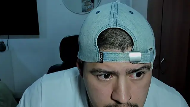 Snapshot of Baltazar_Dupont chatting on April 8, 2026, 10:15 am Baltazar Dupont online show from April 8, 2026, 10:15 am