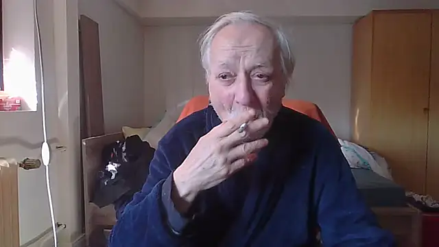 Snapshot of Sammy1660 chatting on March 2, 2025, 10:56 am Sammy1660 online show from March 2, 2025, 10:56 am