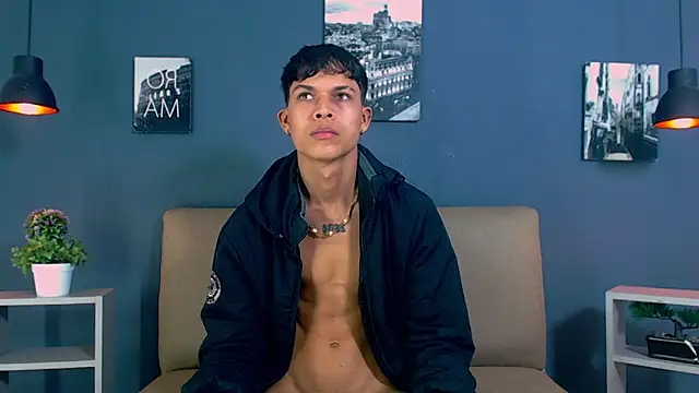 Levis Montes online show from January 6, 2025, 5:06 pm