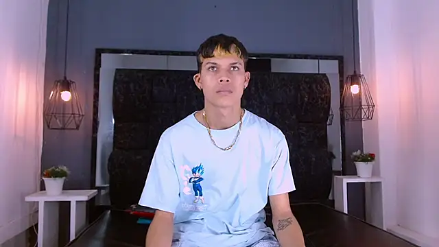 Levis Montes online show from January 13, 2025, 2:11 pm