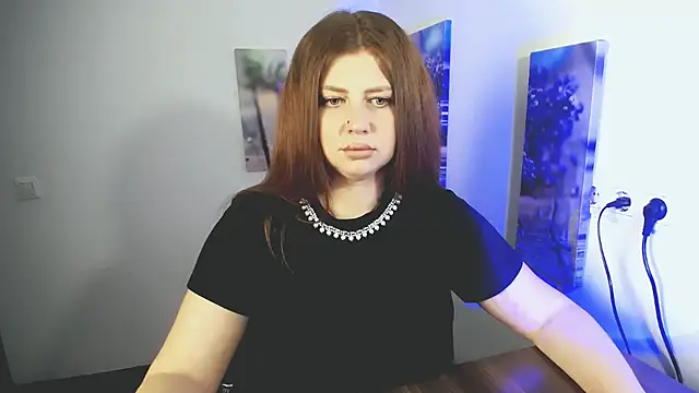 Snapshot of Lizzy_Love chatting on May 15, 2026, 9:05 am Lizzy Love online show from May 15, 2026, 9:05 am