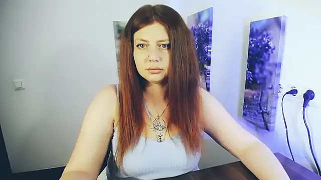 Snapshot of Lizzy_Love chatting on May 28, 2026, 12:24 pm Lizzy Love online show from May 28, 2026, 12:24 pm