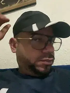 rich0431 online show from December 25, 2024, 6:52 am