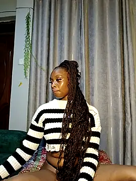 C-yoyo online show from April 4, 2026, 11:46 pm