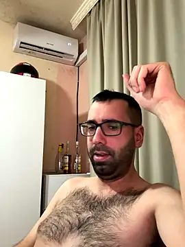 Snapshot of Moralesfiun chatting on November 15, 2025, 8:38 pm Moralesfiun online show from November 15, 2025, 8:38 pm