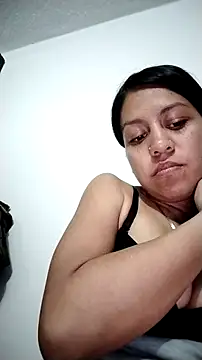 Snapshot of Tiphanydirty3 chatting on April 22, 2026, 2:58 am Tiphanydirty3 online show from April 22, 2026, 2:58 am