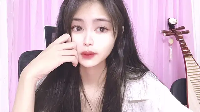 ---MIA--- online show from October 23, 2025, 2:05 pm