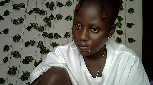 sexybree  online show from January 21, 2025, 7:39 pm