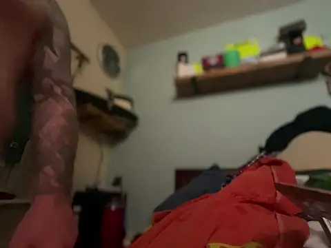 Tattooednakedguy online show from June 14, 2026, 2:24 am