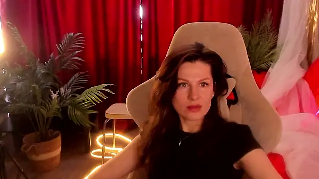 April o Nill online show from March 29, 2026, 11:43 am